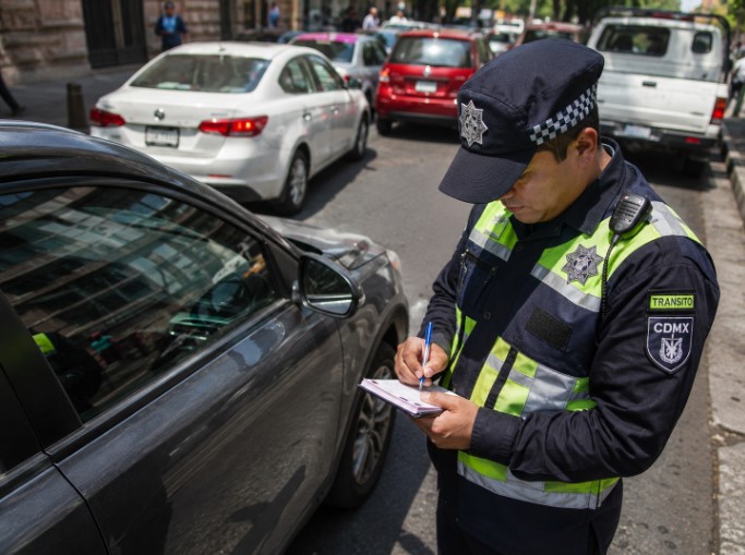 ¿Qué multas de tránsito en CDMX y Edomex superan los 2 mil pesos?  